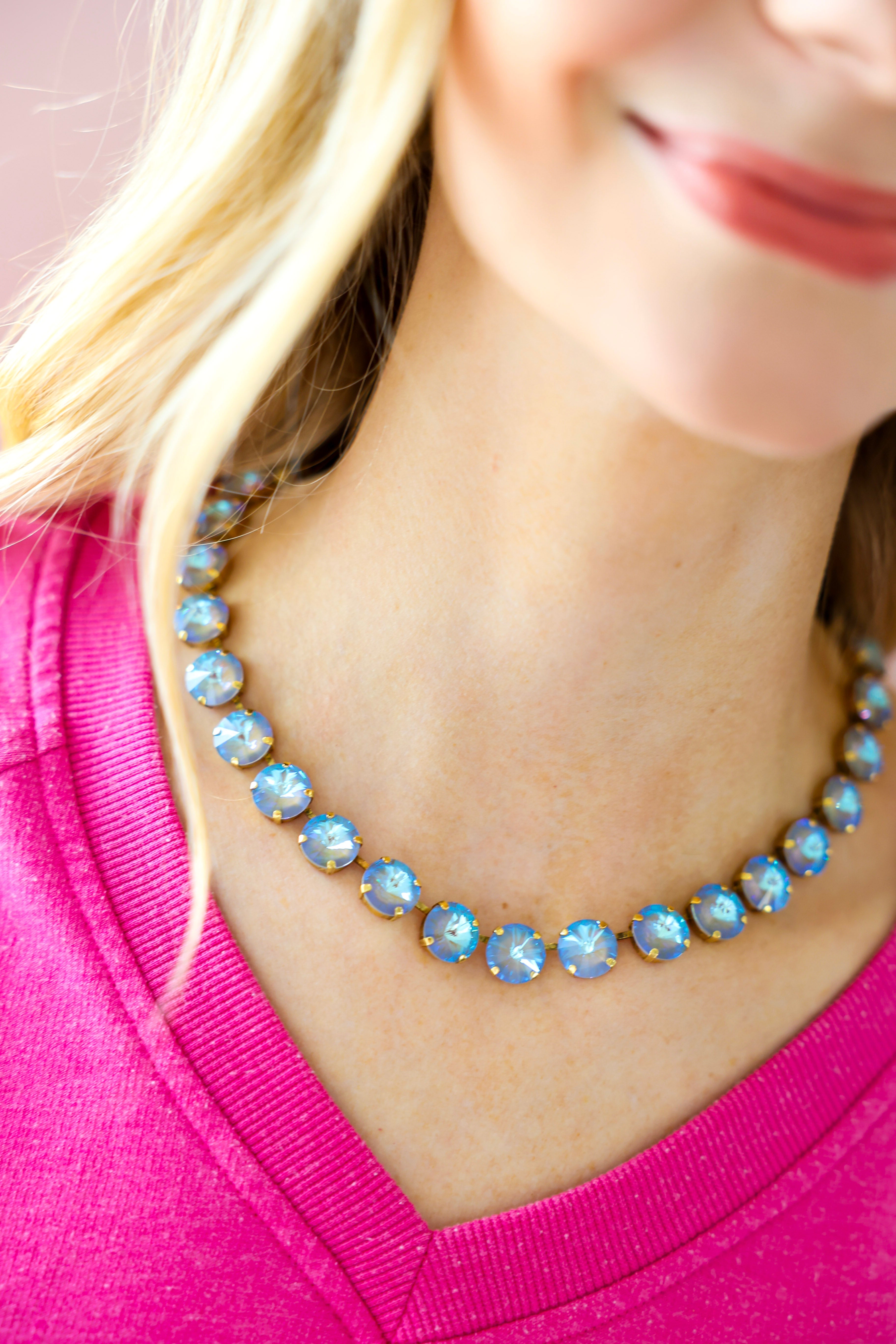 TOVA Sofia Necklace - Serene Gray Delite