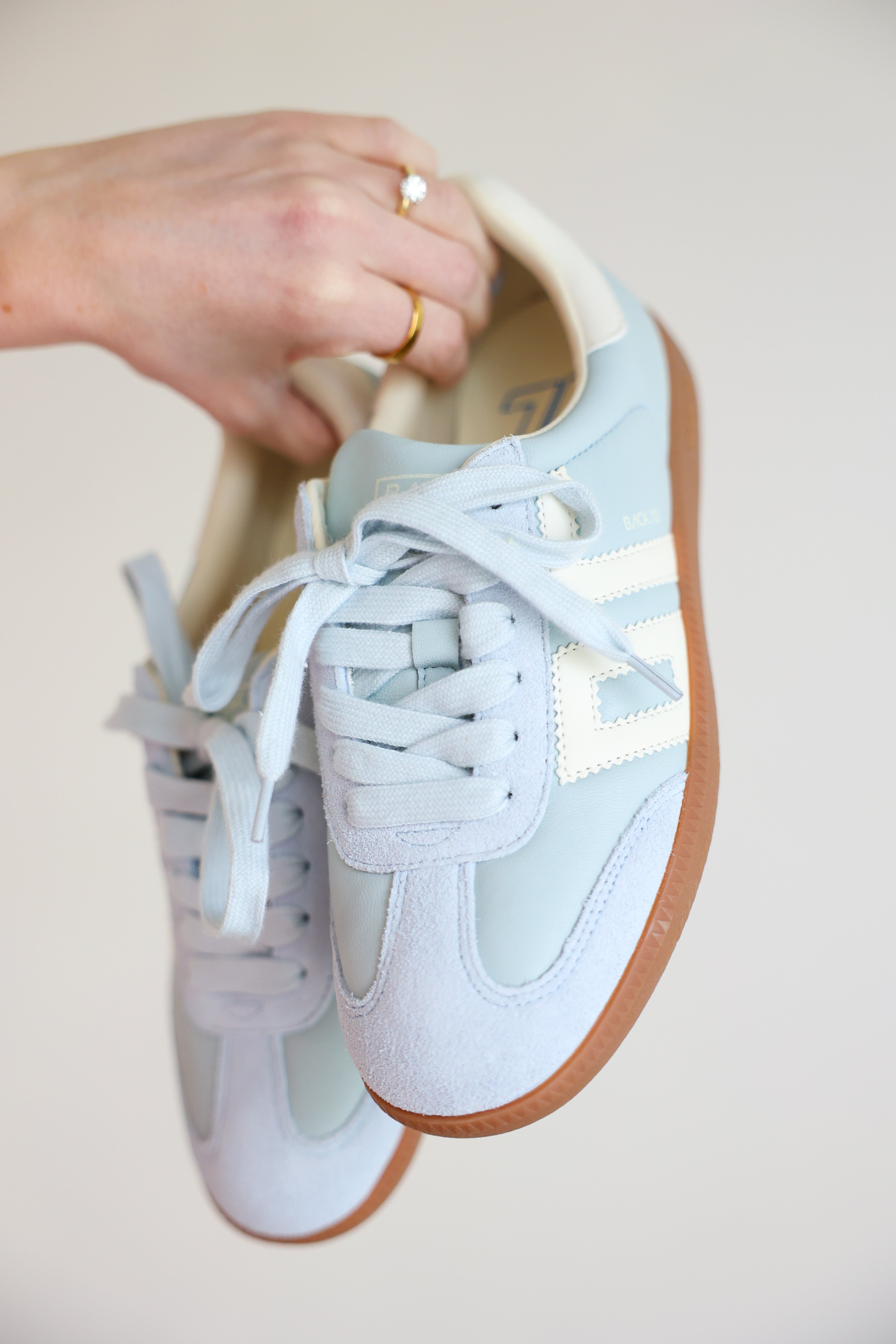 Back 70 Cloud D26 Sneaker | Light Sky