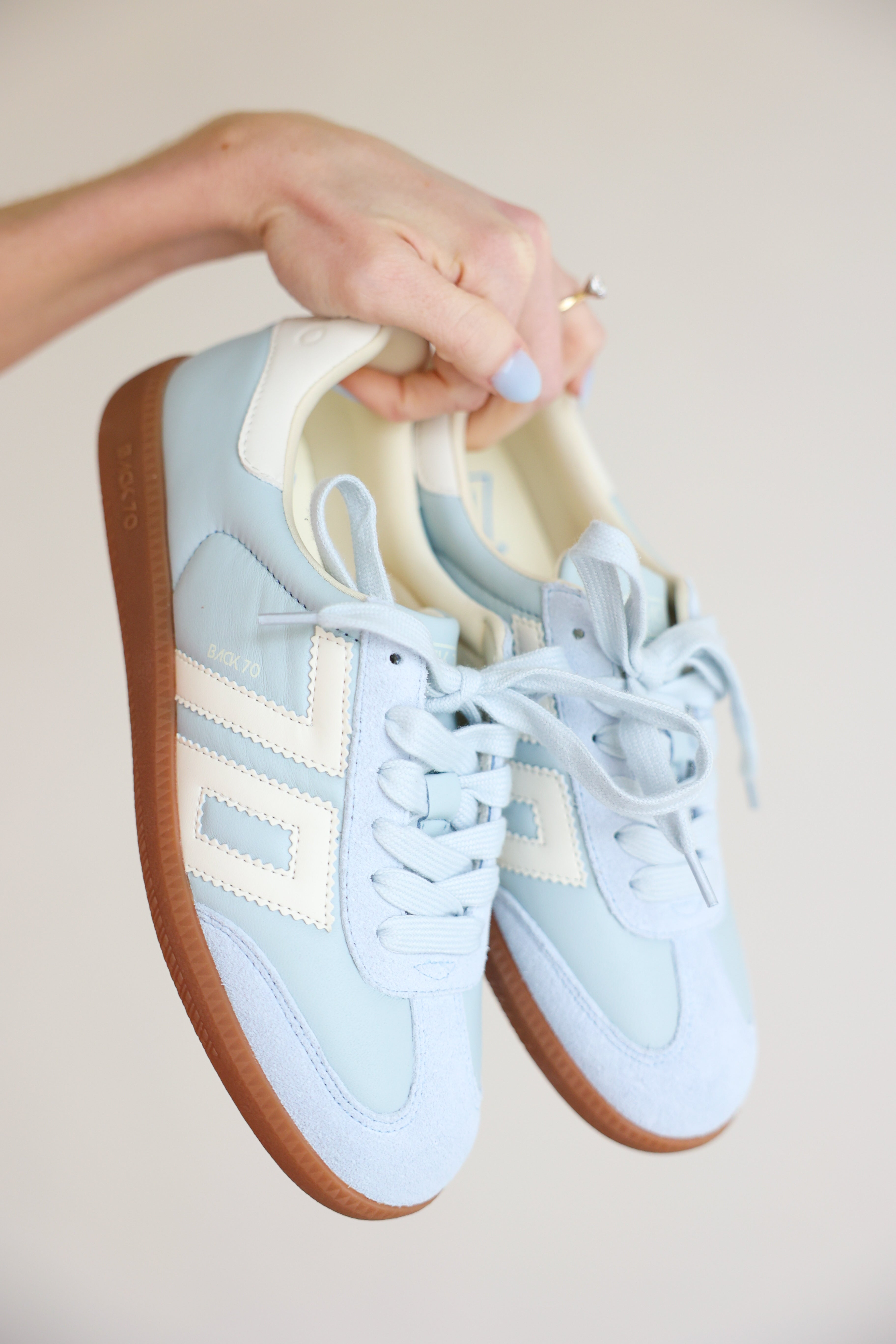 Back 70 Cloud D26 Sneaker | Light Sky